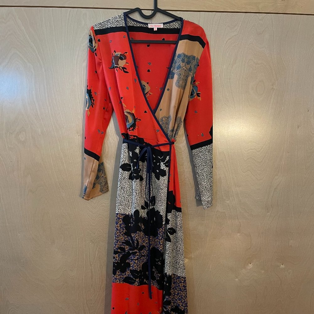 Red, silky, long-sleeved wrap maxi dress - Medium